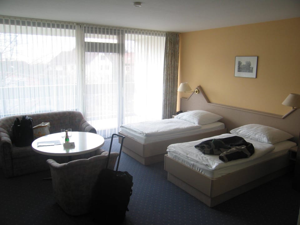 Großes Zimmer (ca. 40qm) Hotel Sonnenhügel