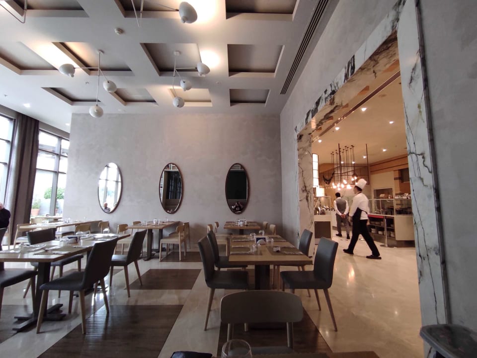 Gastro Acanthus Cennet Barut Collection