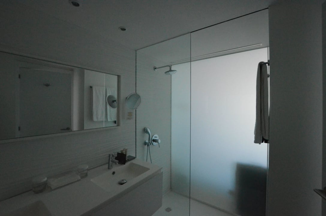 Bad mit großer Dusche Son Moll Sentits Hotel & Spa