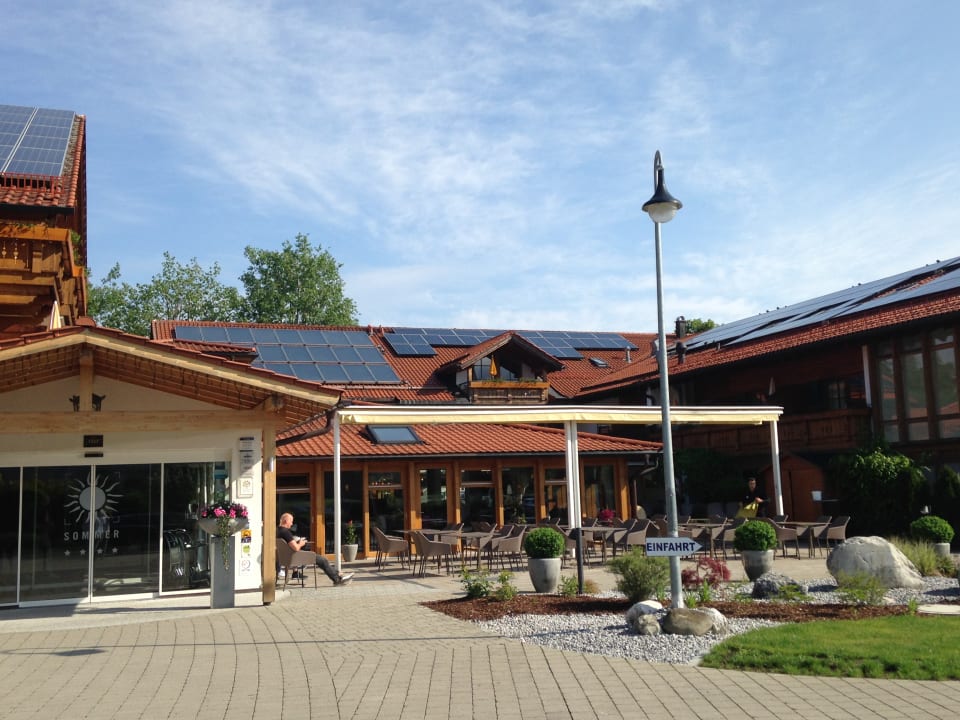 Außenansicht Hotel Sommer