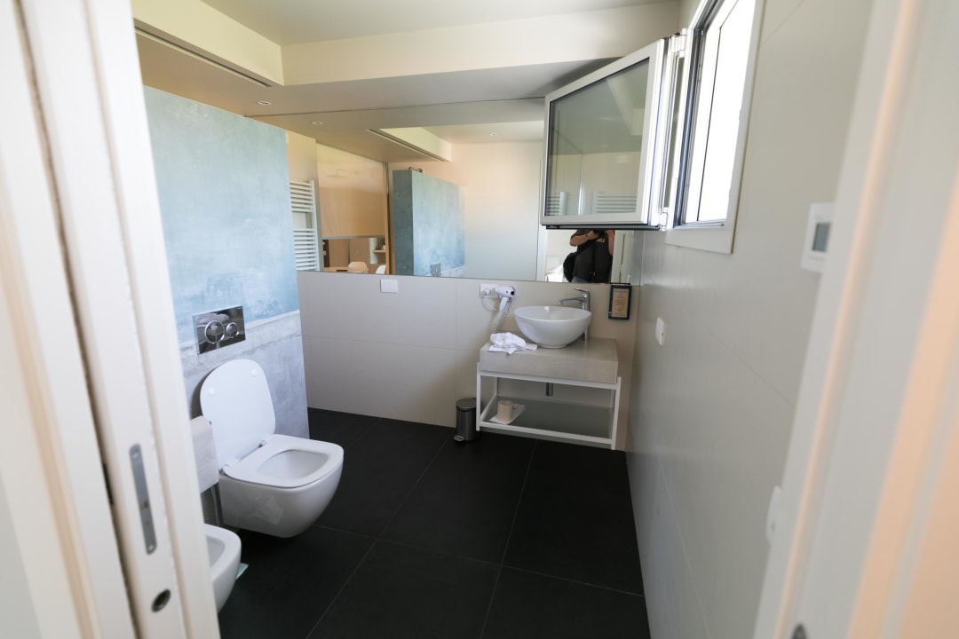 Zimmer Lovely Home In Desenzano Del Garda