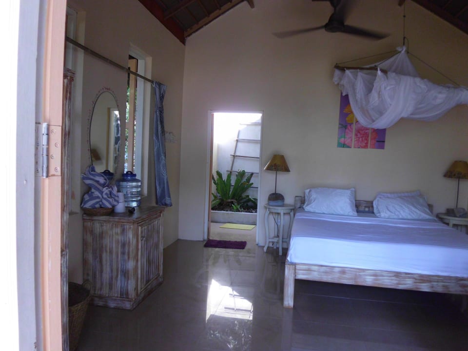 Blick in Bungi  Heaven Beach Resort