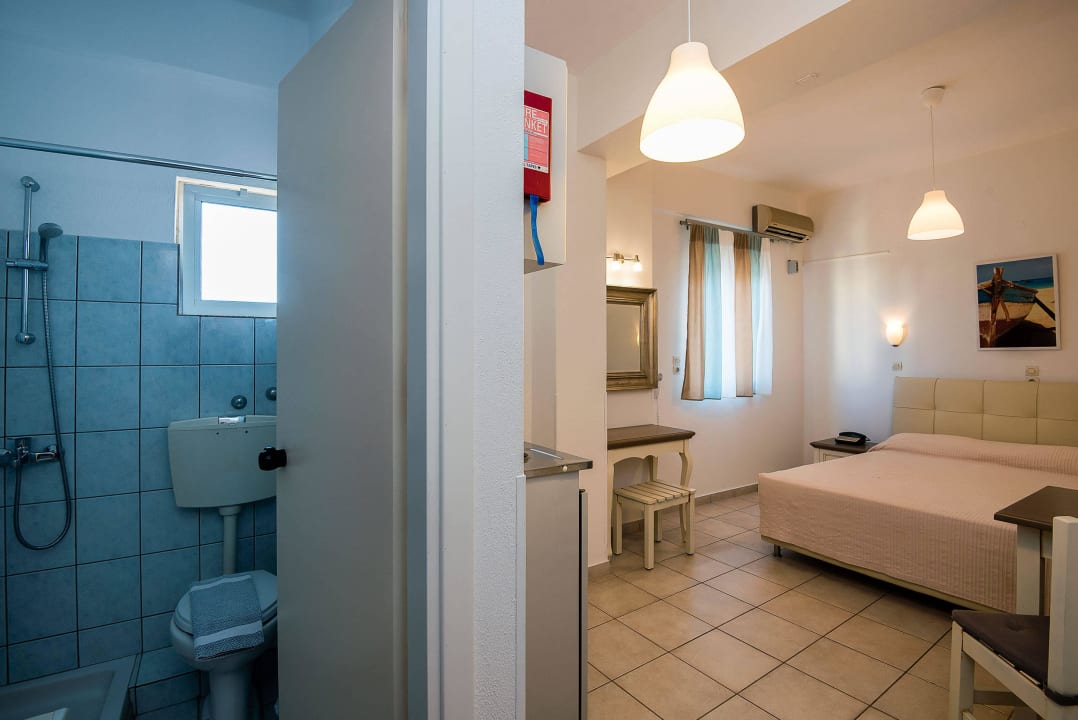 Economy Junior Suite Diamond Apartments & Suites