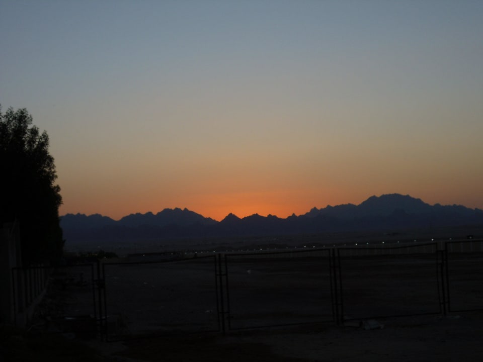 Sonnenuntergang Amwaj Beach Club Abu Soma Resort