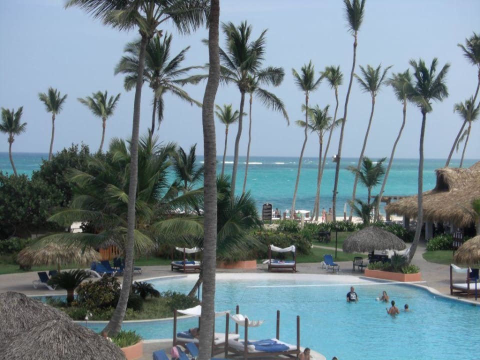 Pool Punta Cana Princess All Suites Resort & Spa