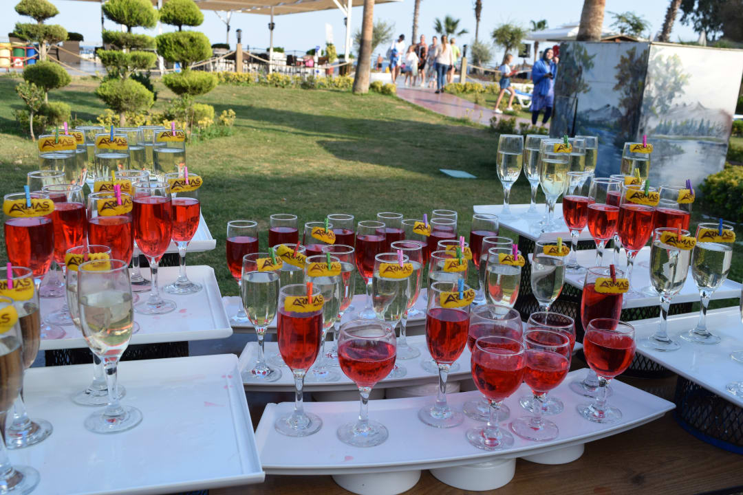 Gastro Armas Gül Beach