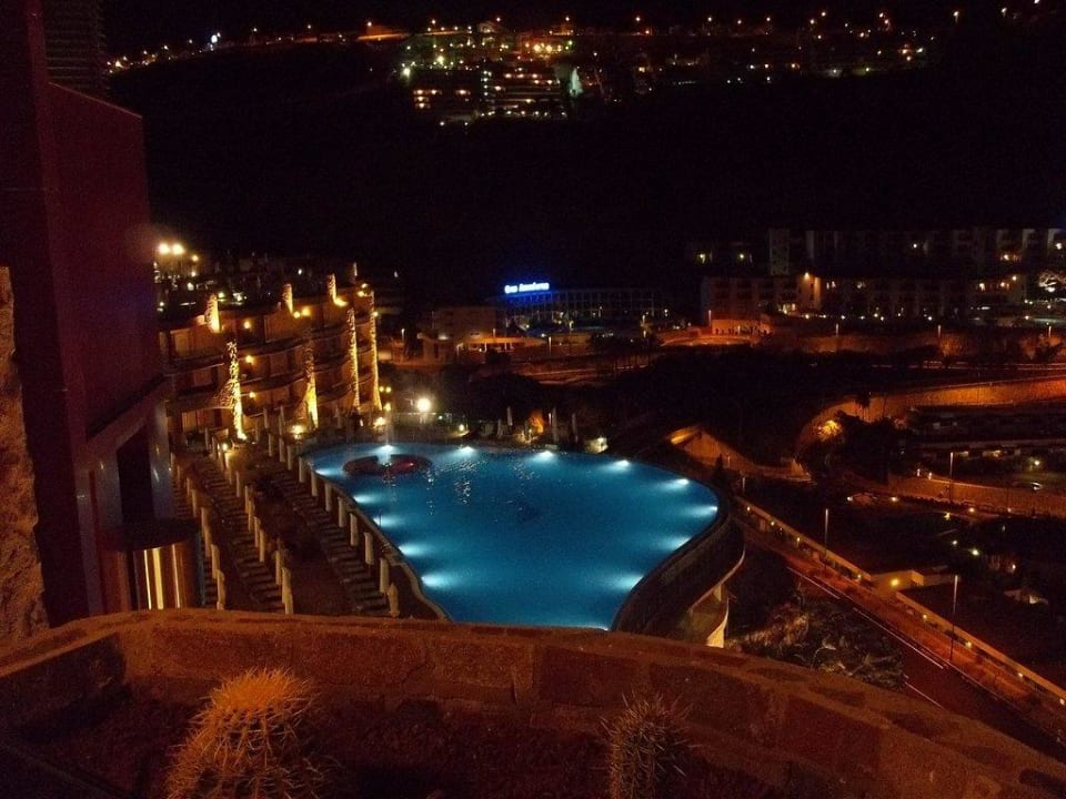 Bei Nacht Gloria Palace Royal Hotel & Spa
