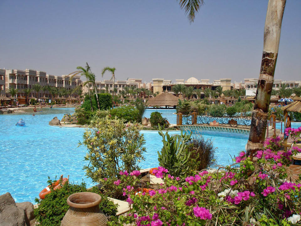 Superpool Pickalbatros Palace Resort