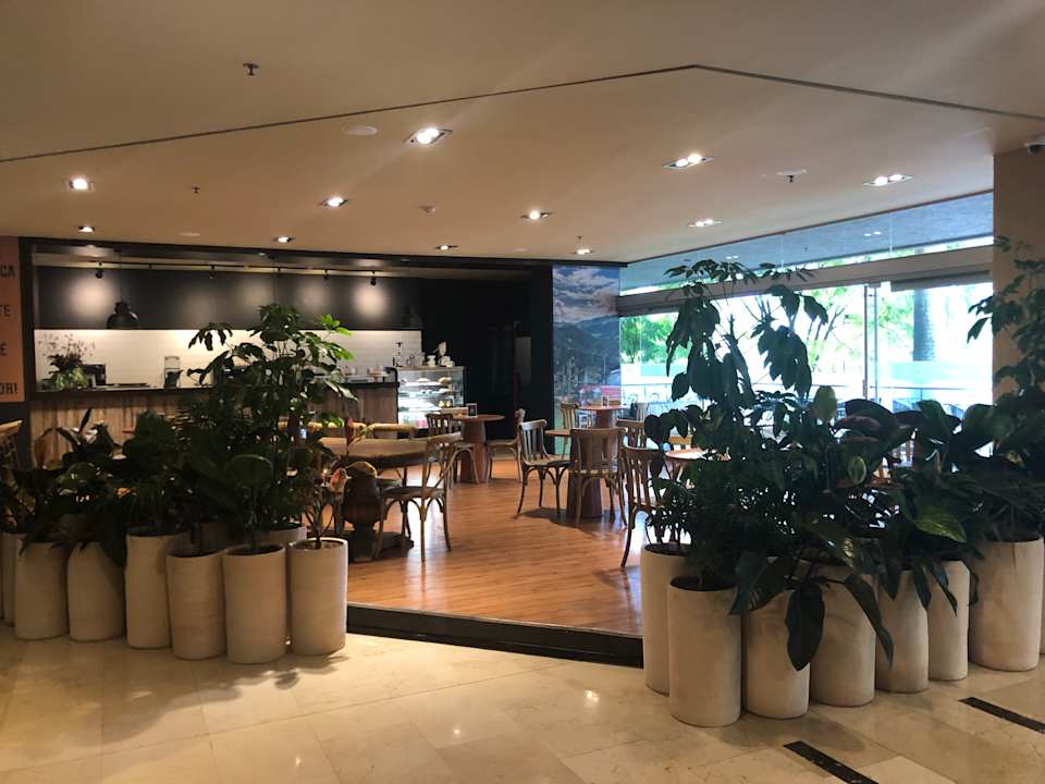 Lobby Movich Hotel de Pereira