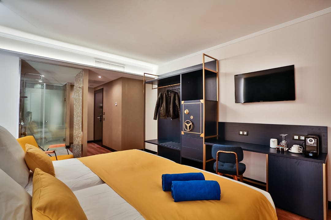 Zimmer Design Plus BEX Hotel