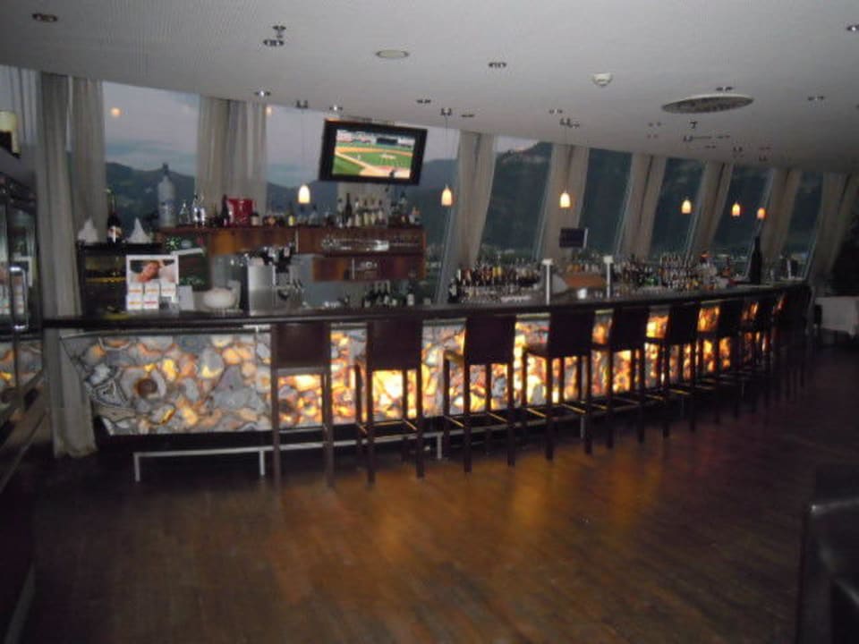 Skybar Four Points by Sheraton Panoramahaus Dornbirn