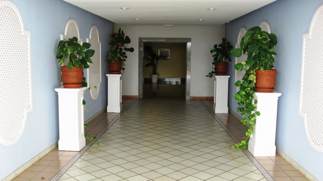 Eingang vom Pool/Außenbereich Hotel Riu Palace Tenerife