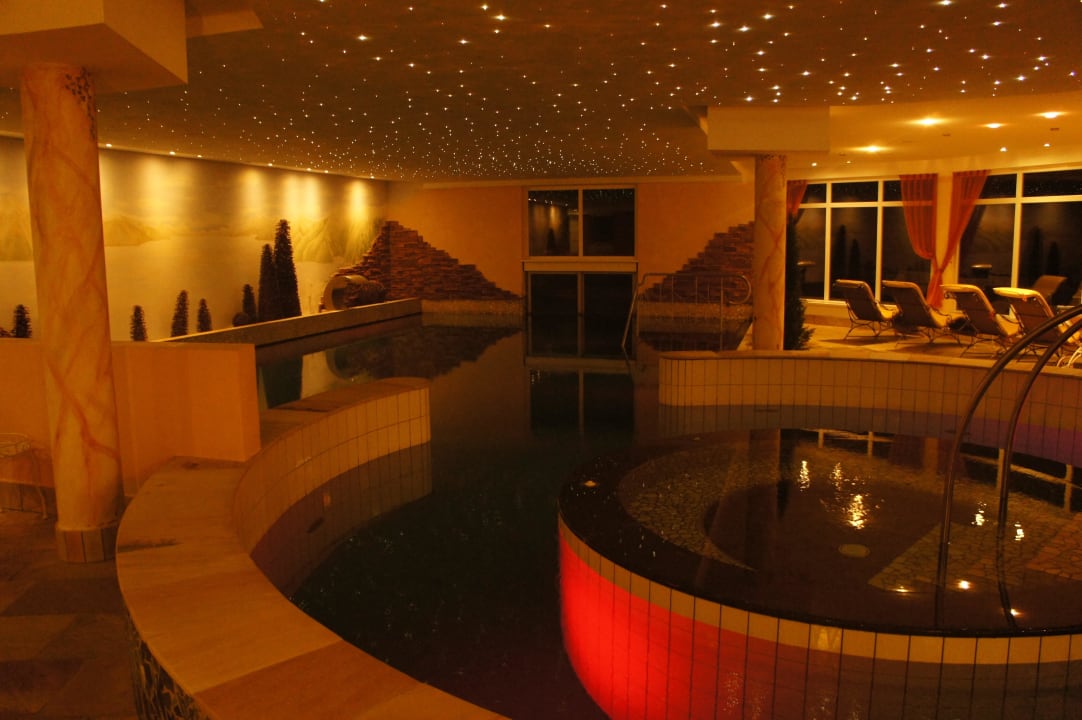 Whirlpool und Massagedüsen Alphotel Tyrol
