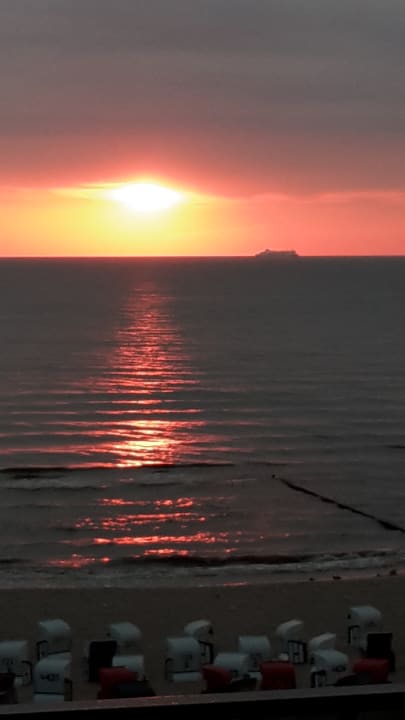 Strand SEETELHOTEL Kaiserstrand Beachhotel