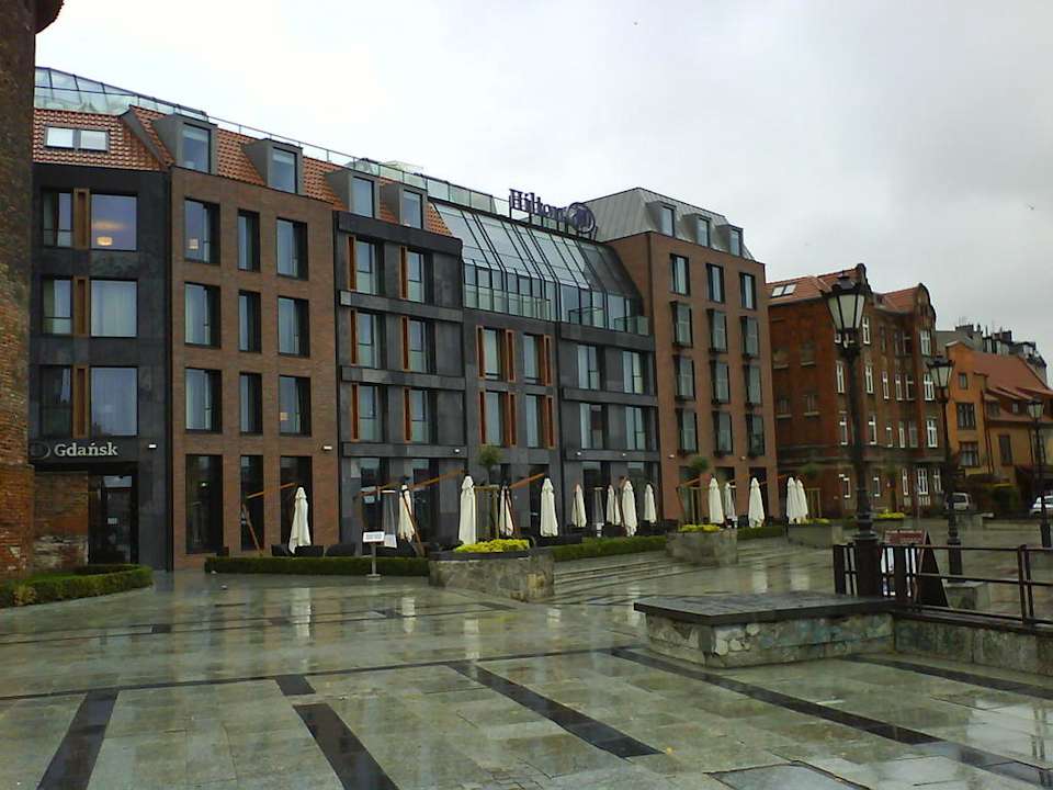 Frontansicht Hilton Gdańsk
