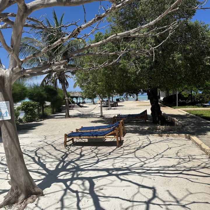 Strand Reef & Beach Resort