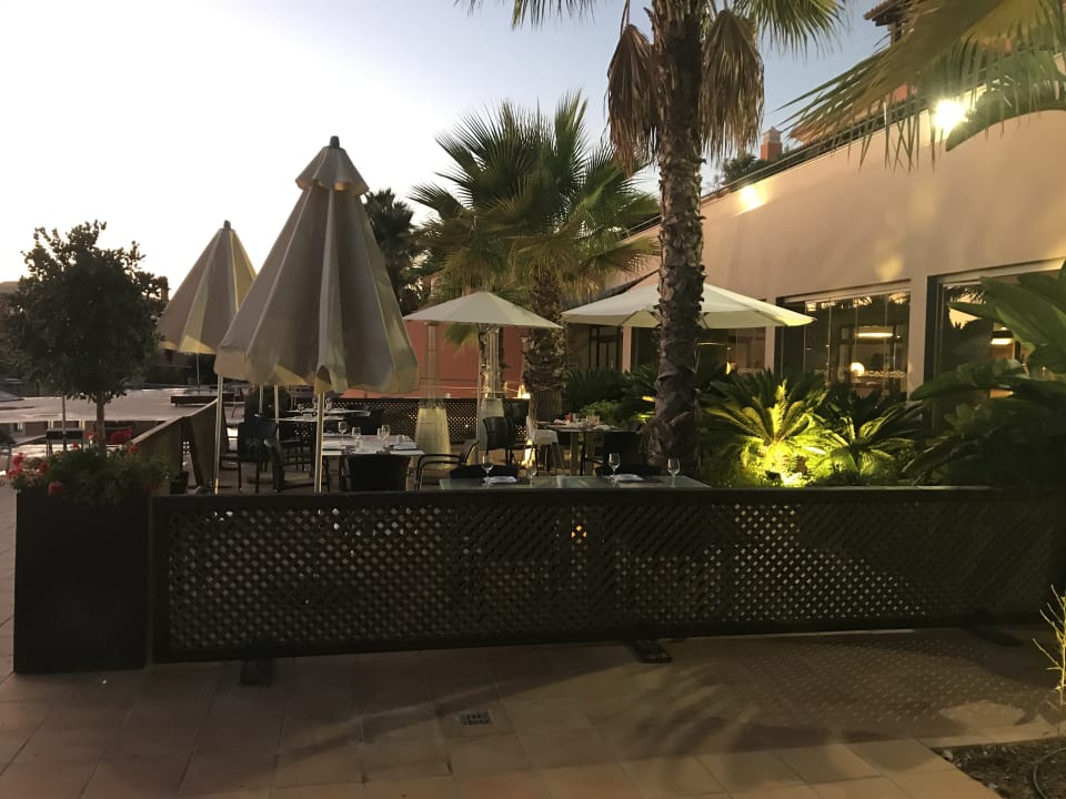 Restaurant Monte Santo Resort