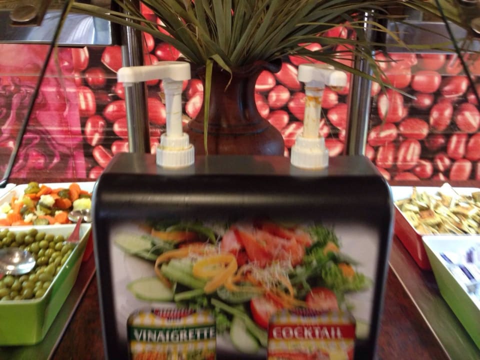 Müsste mal gerreinigt werden BelleVue Club