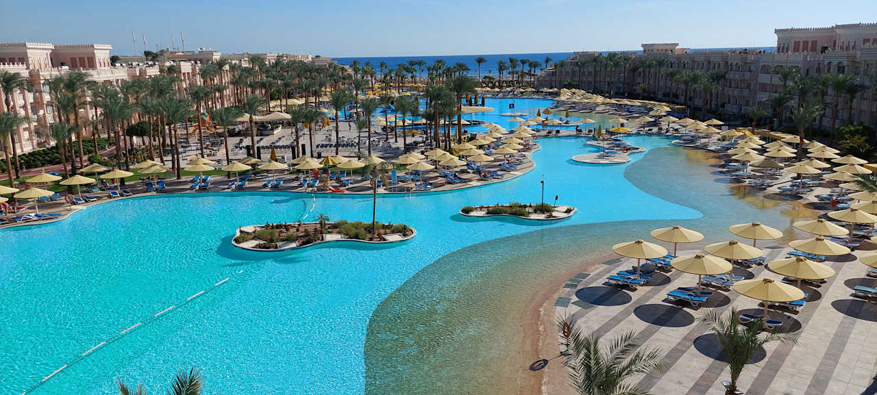 Außenansicht Pickalbatros Palace Resort