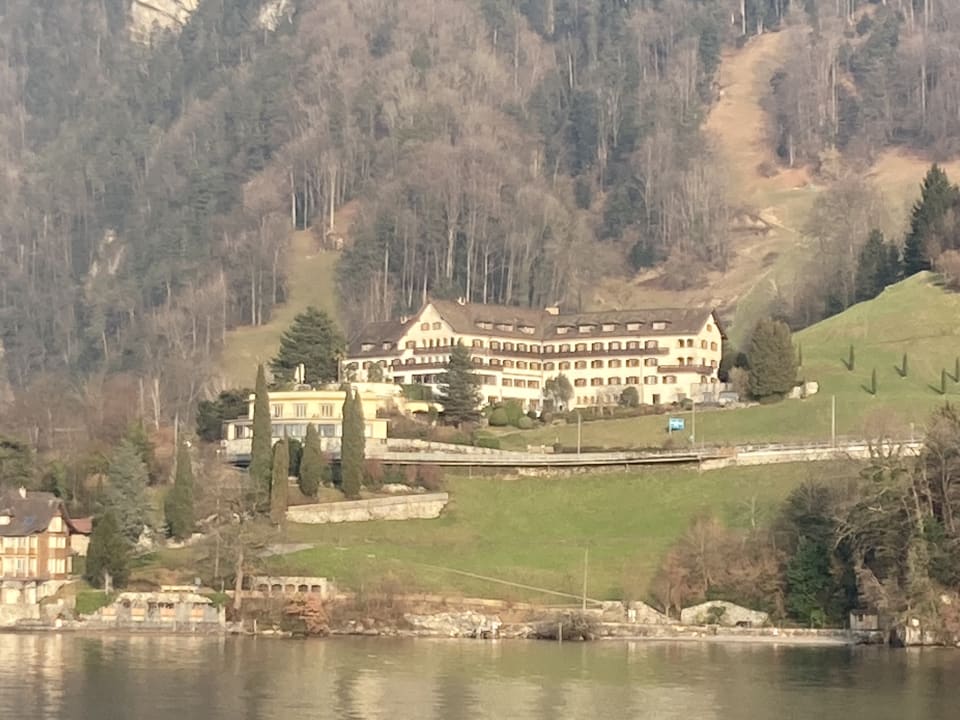 Außenansicht See- und Seminarhotel FloraAlpina