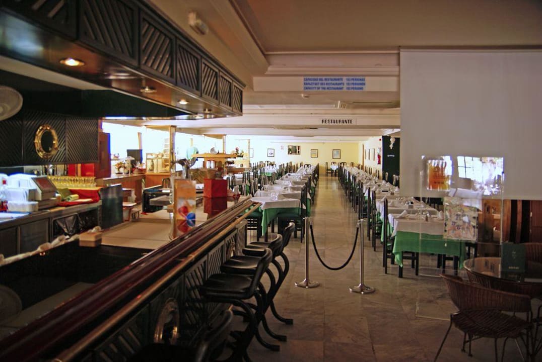 Valentin Marieta LABRANDA Marieta - Adults only