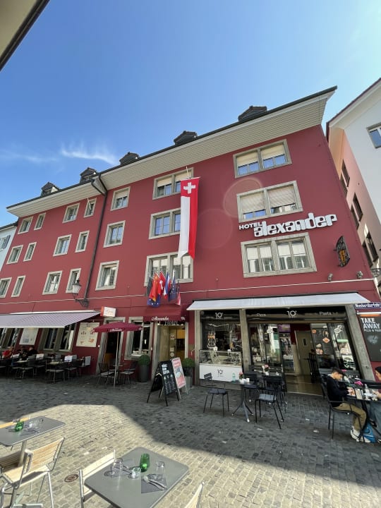 Außenansicht Hotel Alexander