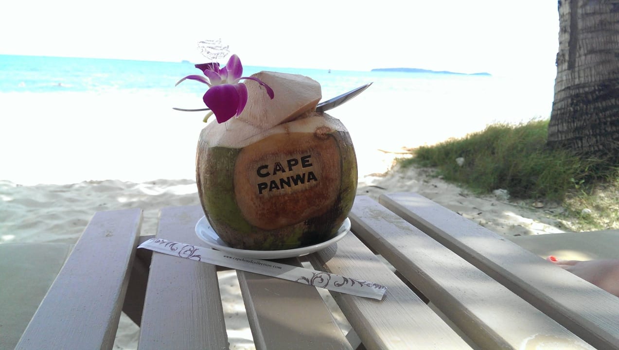Kokosnuss am Strand Cape Panwa Hotel