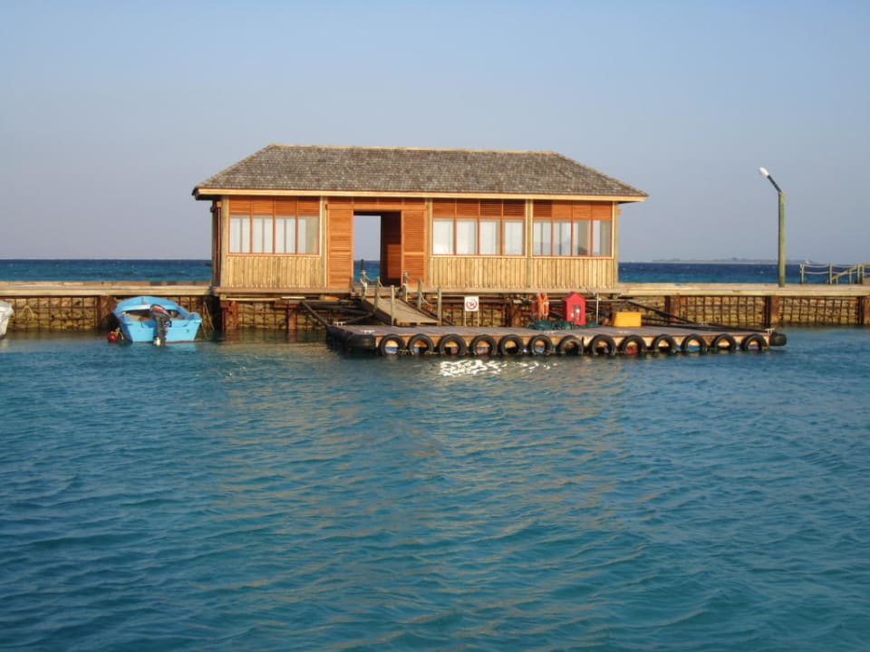 Flughalle Kuredu Island Resort & Spa