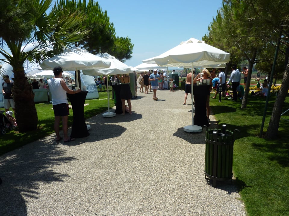 Mittagessen draußen Voyage Belek Golf & Spa