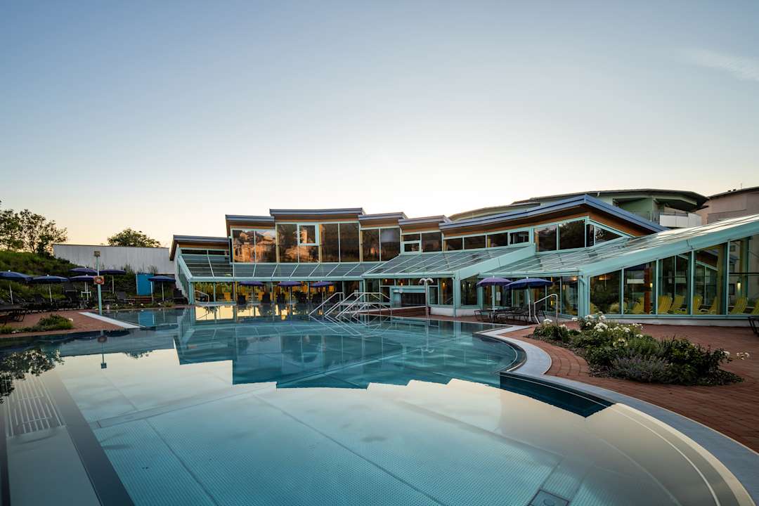 Pool Vivea Hotel Bad Vöslau