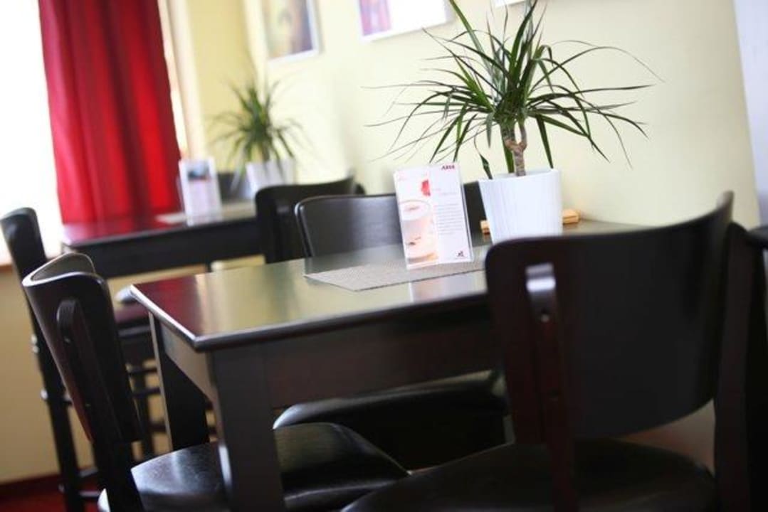 Coffee to go Bereich Amedia Express Passau, Trademark Collection by Wyndham