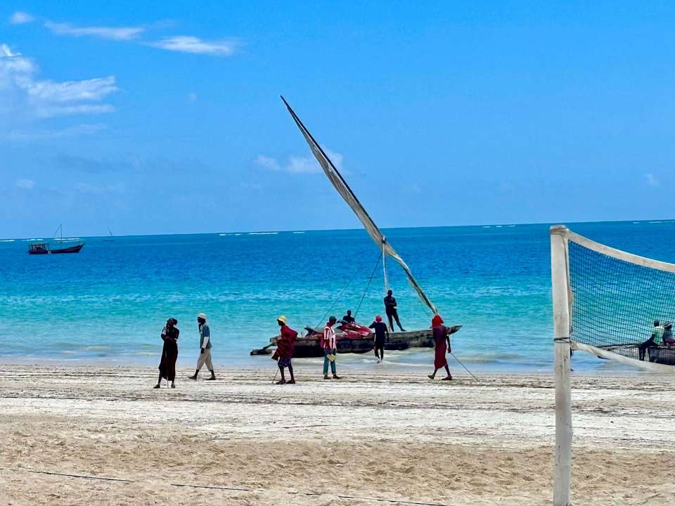 Strand Hotel Kiwengwa Beach Resort