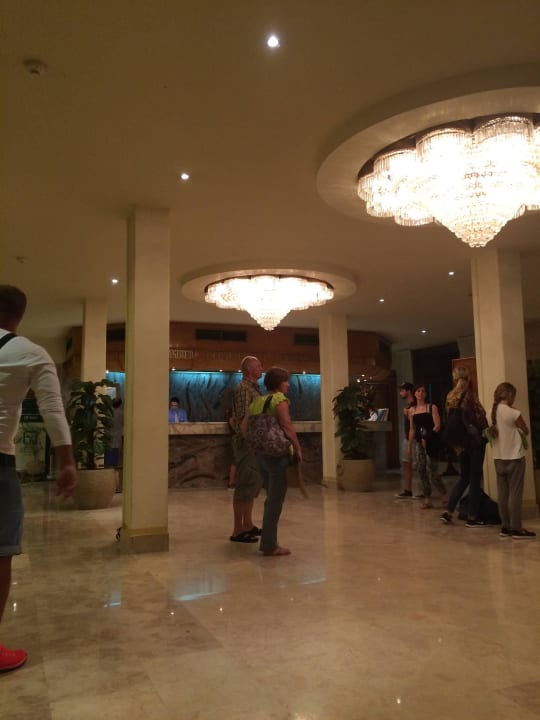 Eingangshalle The Grand Hotel Hurghada