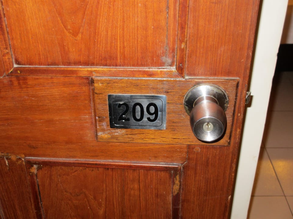 Zimmer Shalimar Hotel