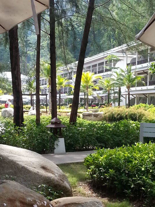 Hotel vom Strand aus gesehen SENTIDO Khao Lak