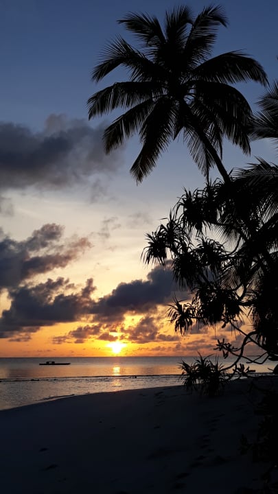 Strand Angaga Island Resort