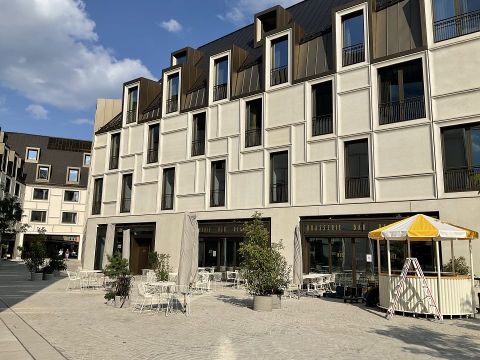 Außenansicht Karl August - a Neighborhood Hotel