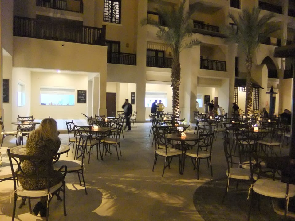 Abendterrasse Steigenberger Aqua Magic