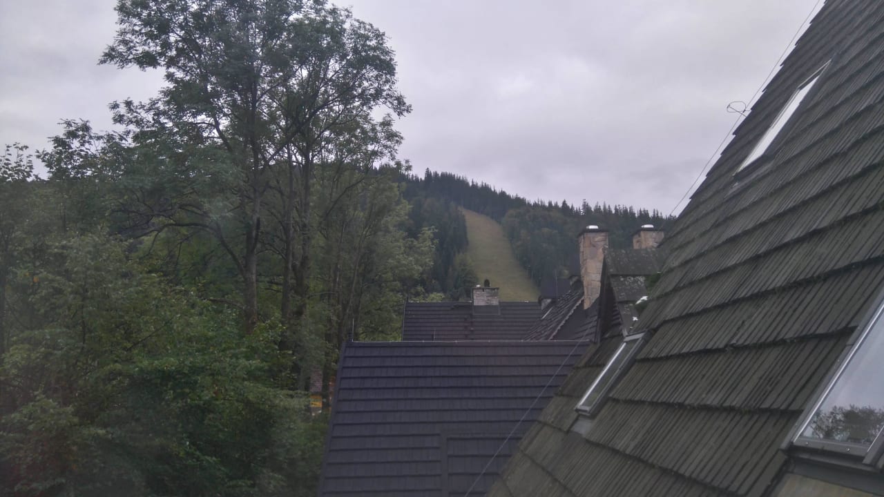 Widok z okna Hotel Nosalowy Dwor