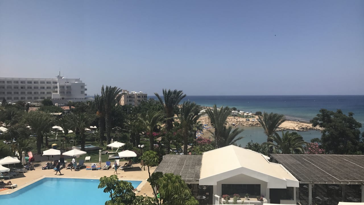 Ausblick Crystal Springs Beach Hotel