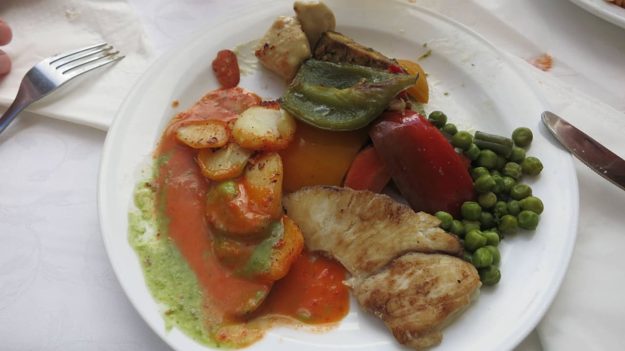 Essen Bull Dorado Beach & Spa