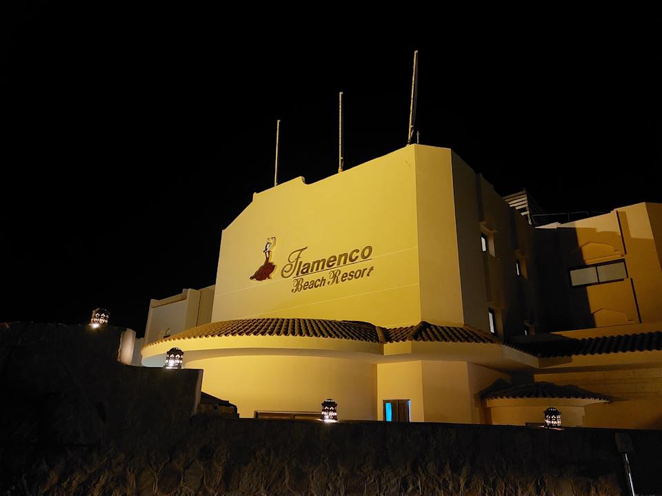 Außenansicht Flamenco Beach & Resort