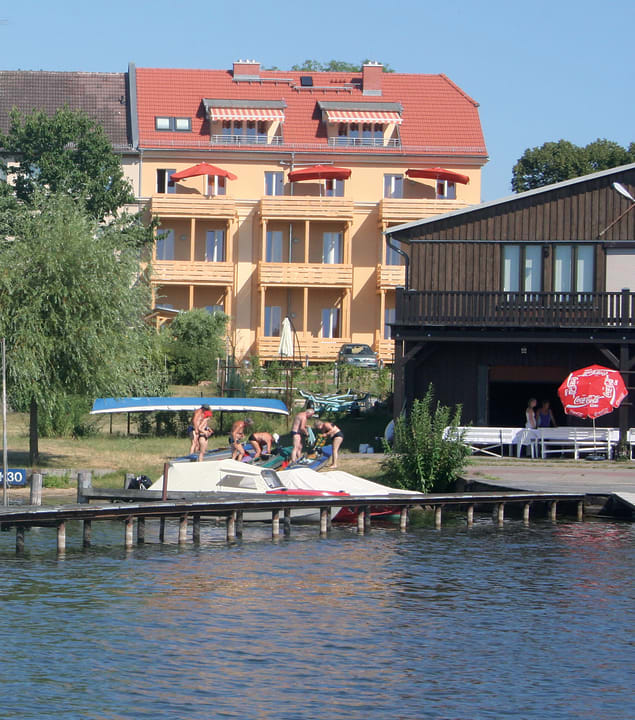 Außenansicht Apartmenthaus Am Grienericksee