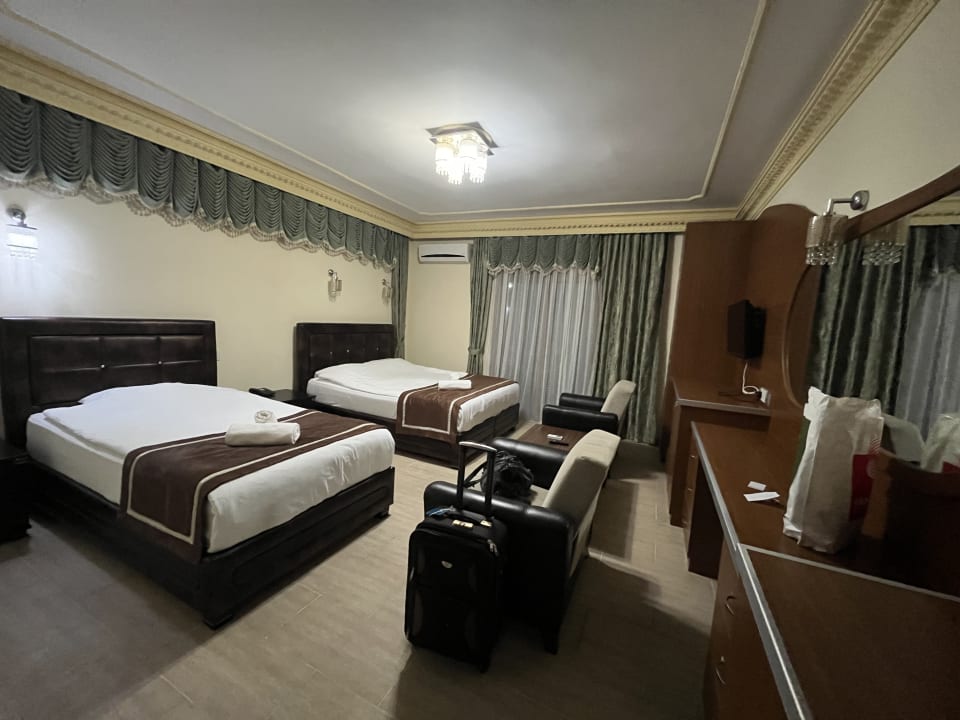 Zimmer Riverside Garden Resort