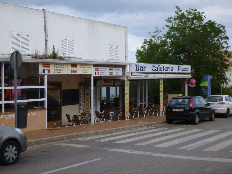 Bar gegenüber Hotel blau punta reina