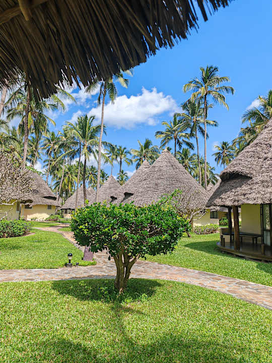 Gartenanlage Ocean Paradise Resort & Spa