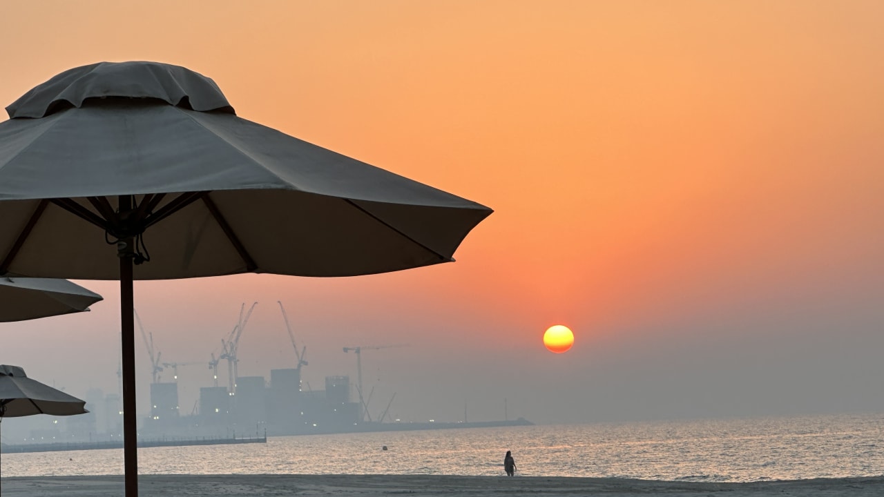 Strand Saadiyat Rotana Resort &  Villas