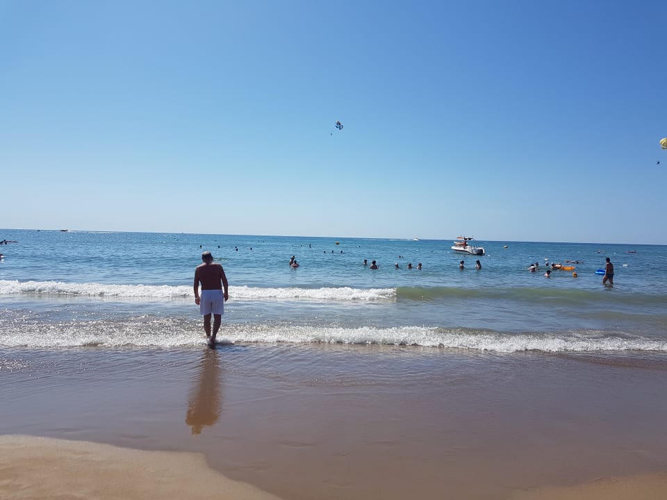 Strand Port Side Resort Hotel