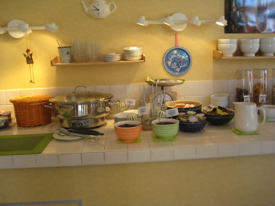 Das leckere Frühstücksbuffet Hotel Villa Seeschlößchen