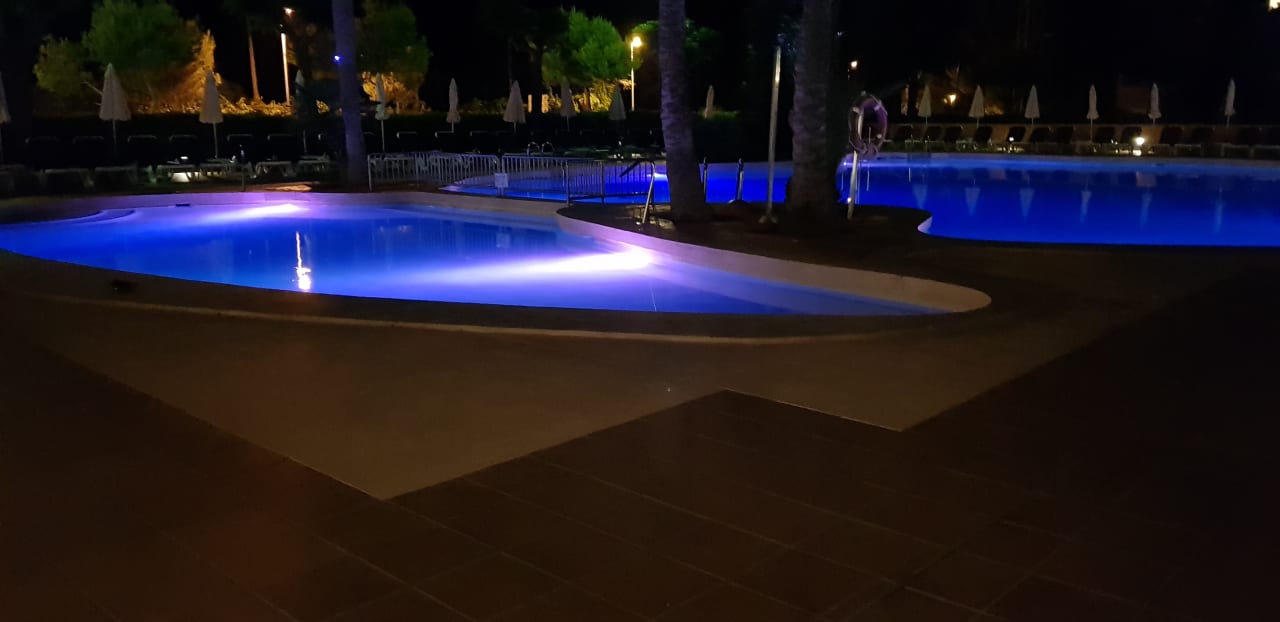 Pool Aparthotel Ciudad Laurel